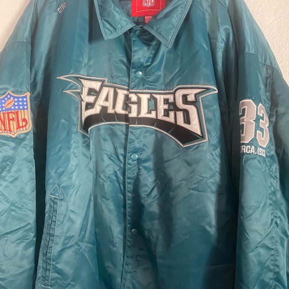 NFL HEAVY XXXLARGE.  VERY WARM PADDED V. Good condition jacket. BOMBER - Picture 1 of 7